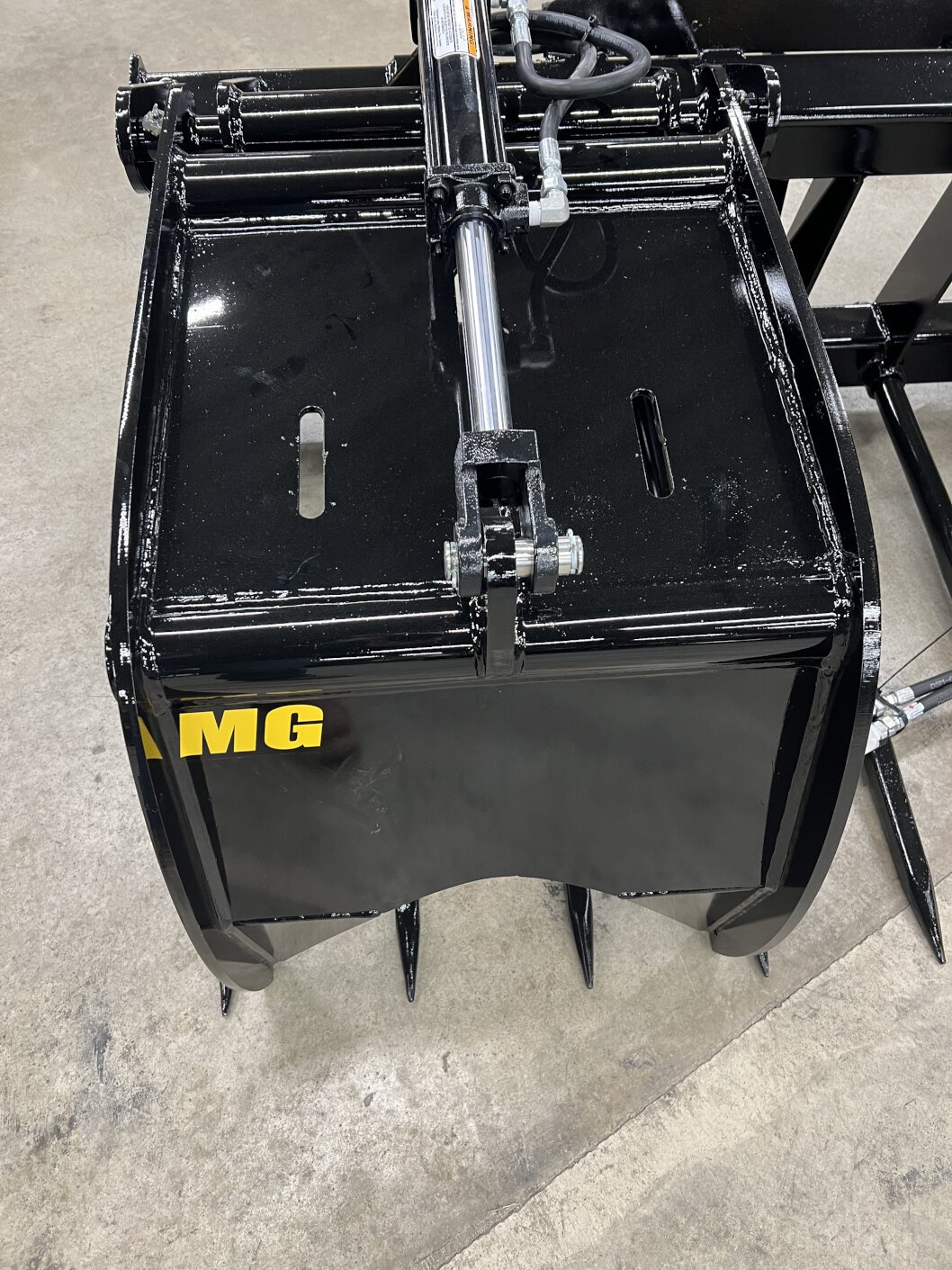 Manure Spear Grapple Bucket (MSG) - Image 10